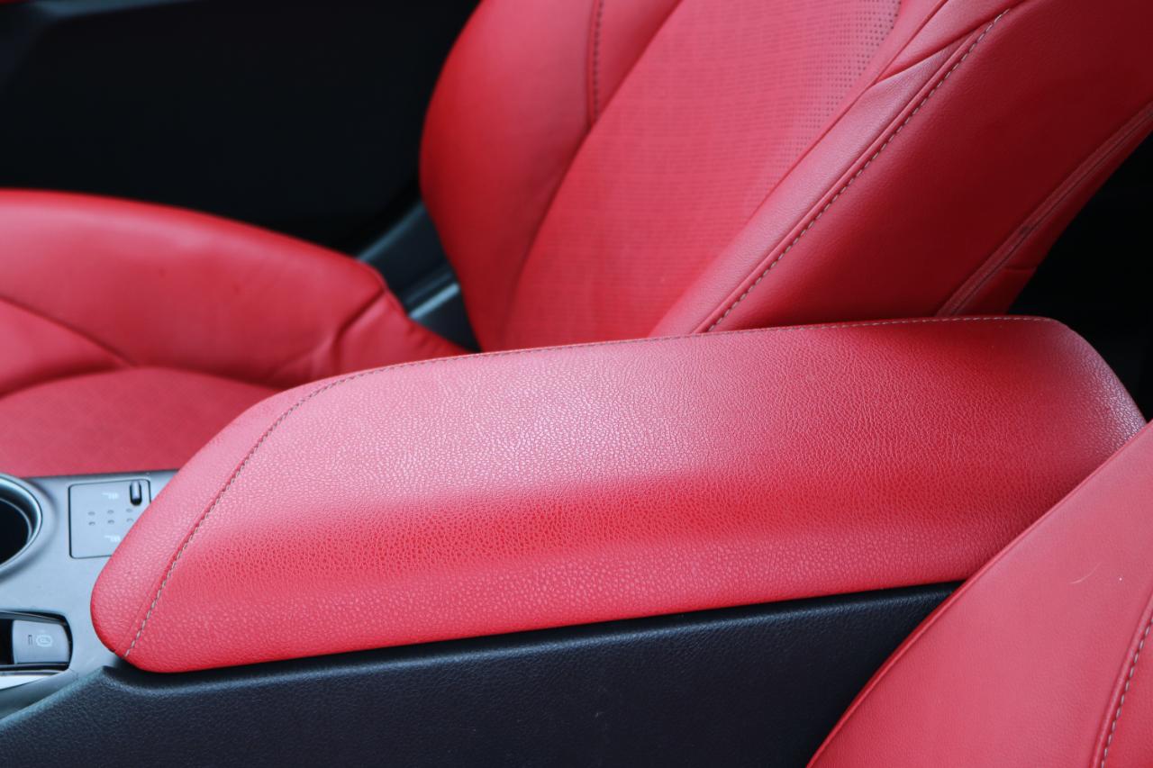 Toyota Camry photo 22