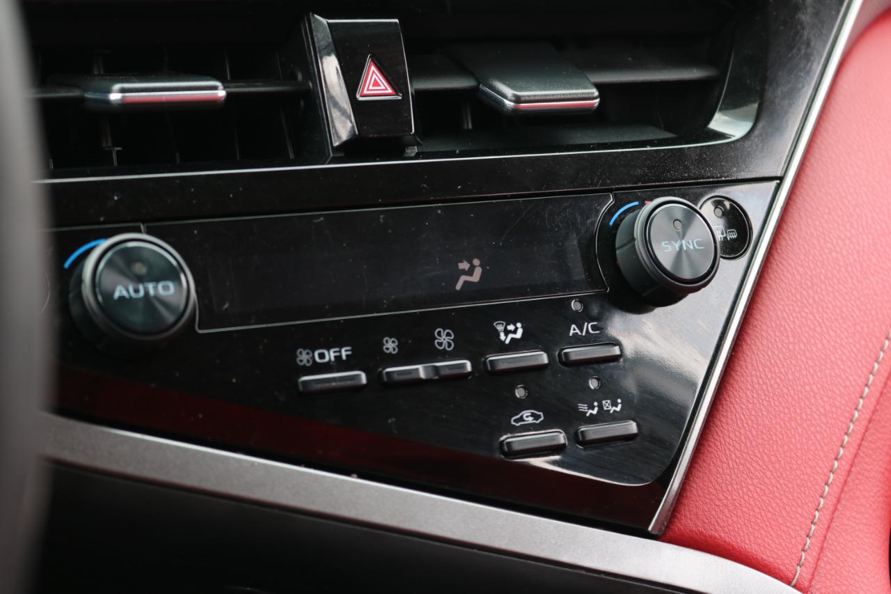 Toyota Camry photo 27