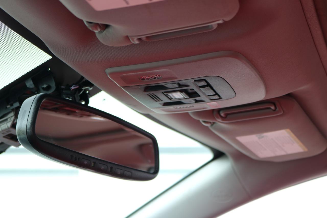 Toyota Camry photo 30