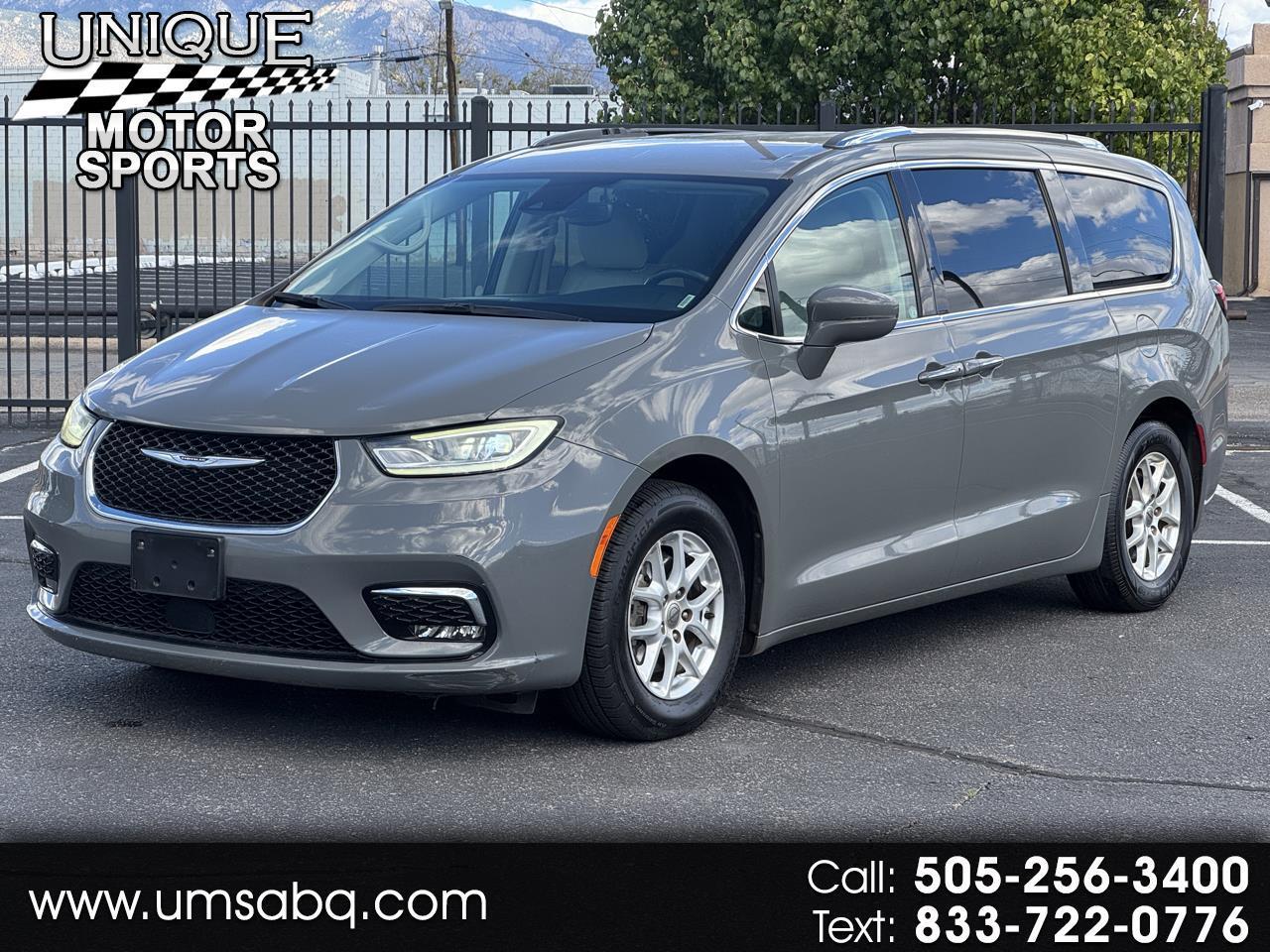 2021 Chrysler Pacifica Touring-L