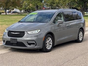 2021 Chrysler Pacifica Touring-L