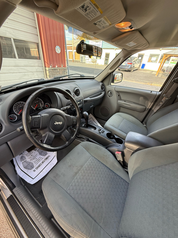 Jeep Liberty 4WD 4dr Sport 2007 Jeep Liberty 4WD 4dr Sport 2007