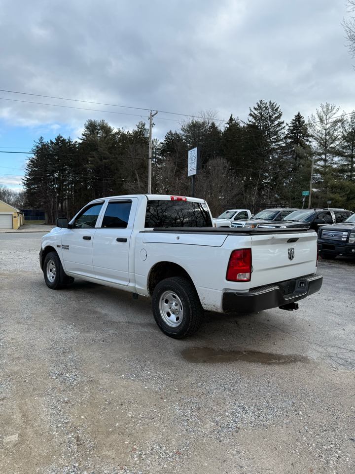 RAM 1500 4WD Crew Cab 140.5" SSV 2015
