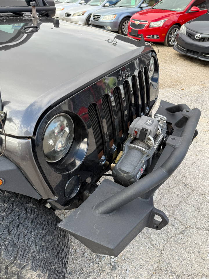 Jeep Wrangler 4WD 2dr Willys Wheeler 2014