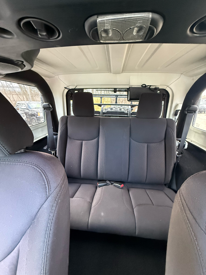 Jeep Wrangler 4WD 2dr Willys Wheeler 2014