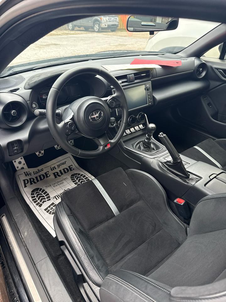 Toyota GR86 Premium Manual (Natl) 2023