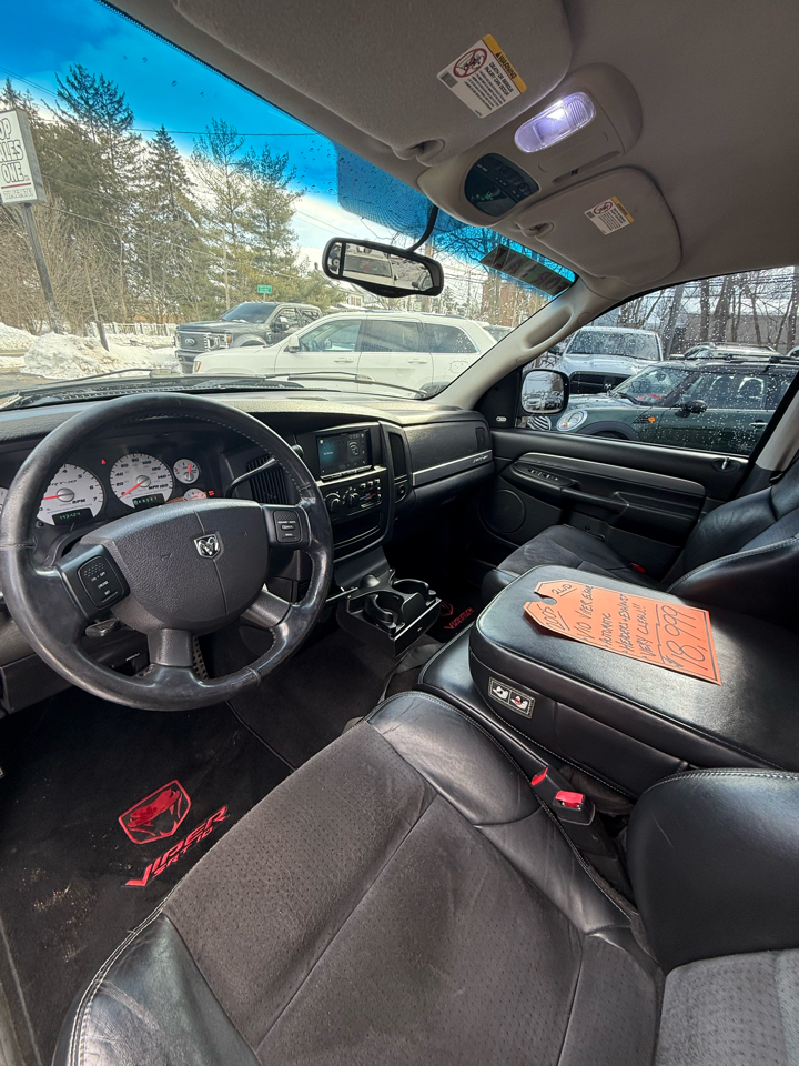 Dodge Ram SRT-10 4dr Quad Cab 140.5" WB 2005