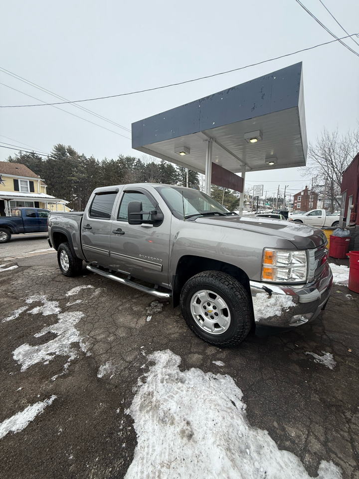Chevrolet Silverado 1500 4WD Crew Cab 143.5" LT 2012