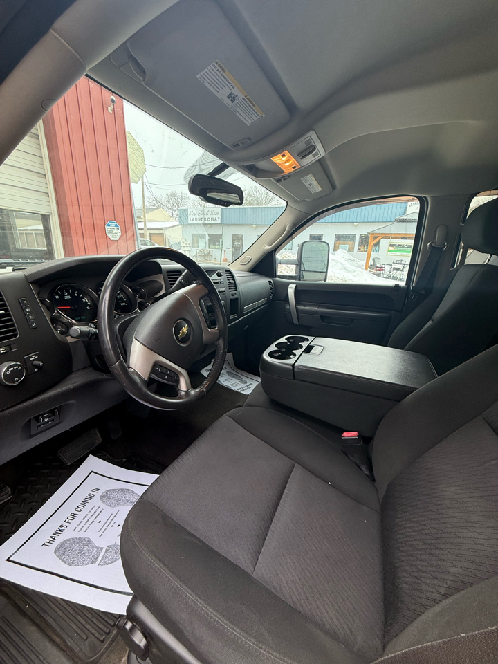 Chevrolet Silverado 1500 4WD Crew Cab 143.5" LT 2012