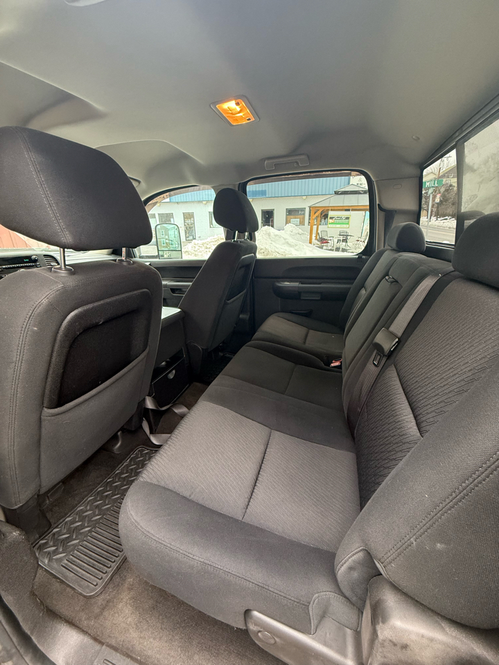 Chevrolet Silverado 1500 4WD Crew Cab 143.5" LT 2012