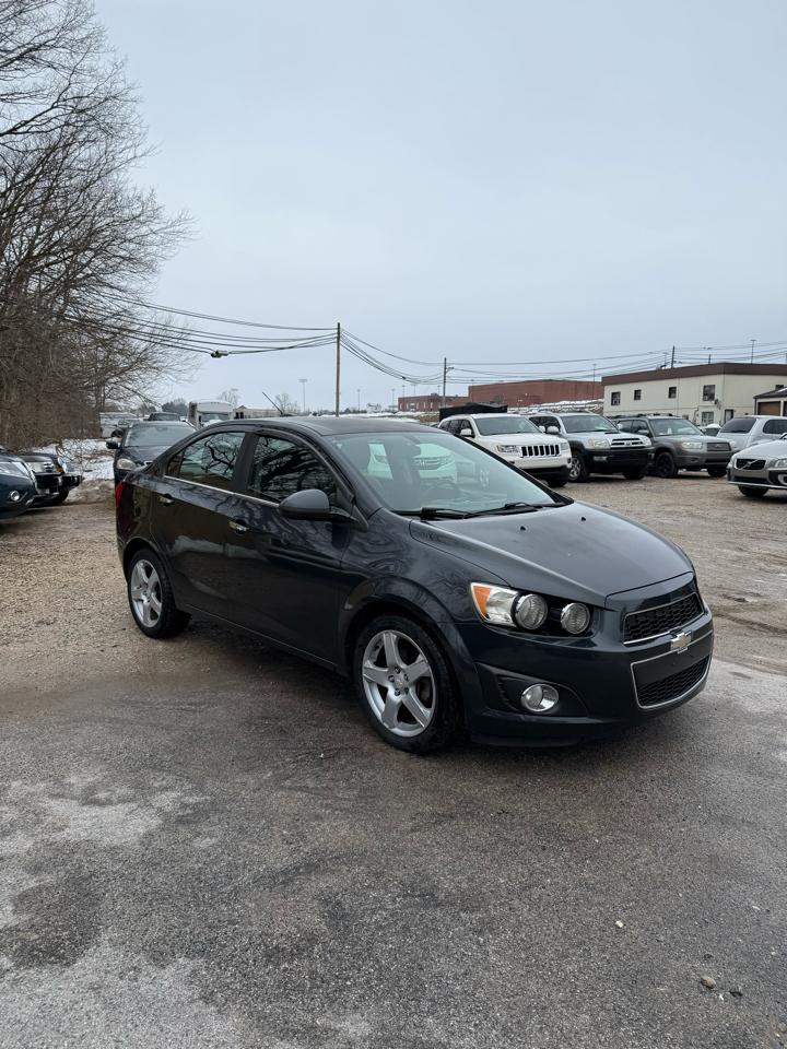 Chevrolet Sonic 4dr Sdn Auto LTZ 2015