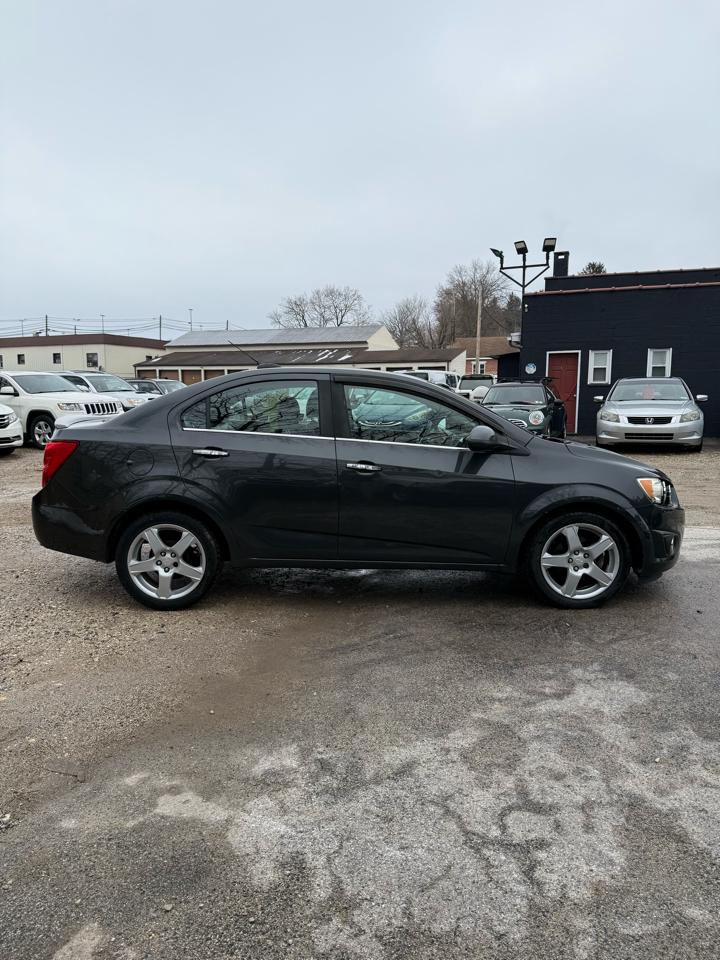 Chevrolet Sonic 4dr Sdn Auto LTZ 2015