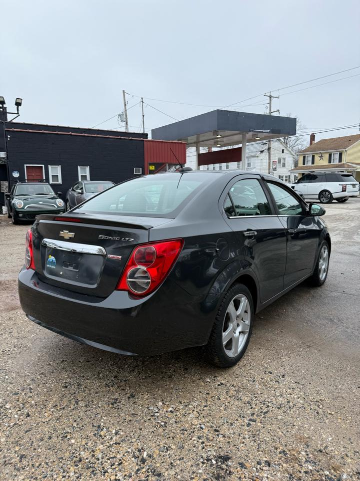 Chevrolet Sonic 4dr Sdn Auto LTZ 2015