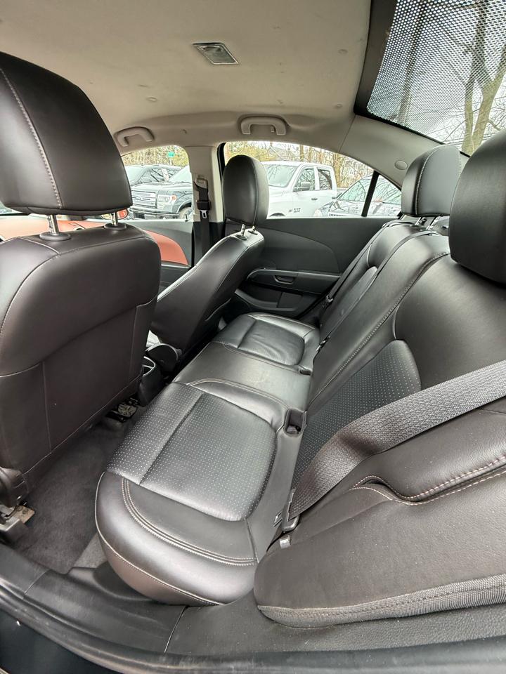 Chevrolet Sonic 4dr Sdn Auto LTZ 2015