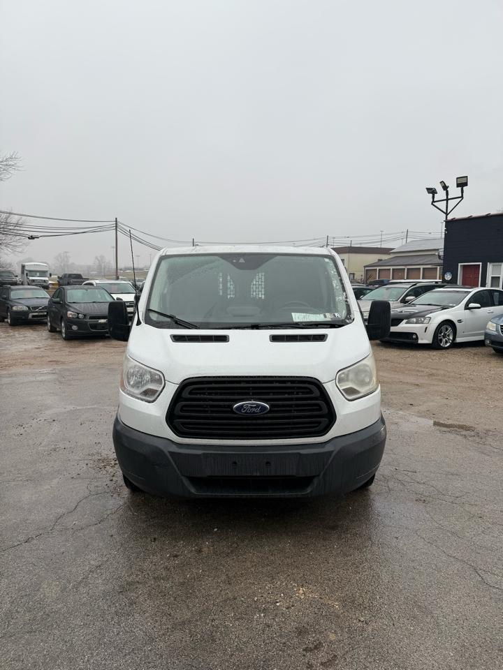 Ford Transit Cargo Van T-150 130" Low Rf 8600 GVWR Swing-Out RH Dr 2015