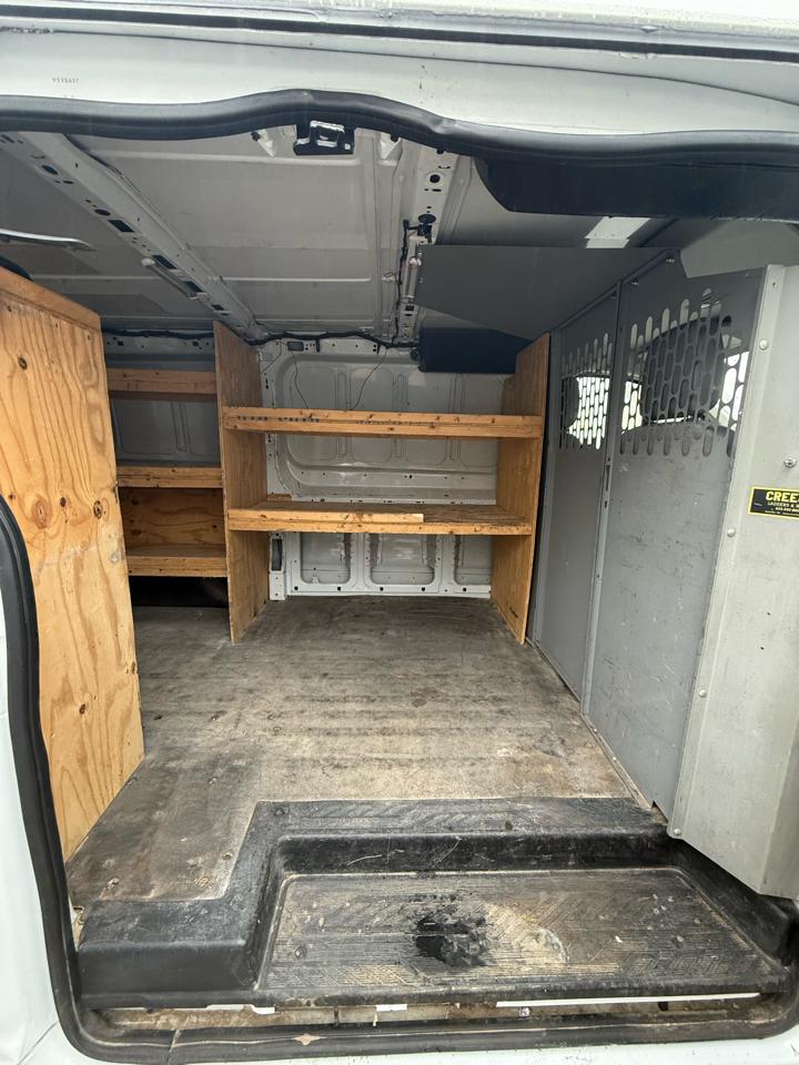 Ford Transit Cargo Van T-150 130" Low Rf 8600 GVWR Swing-Out RH Dr 2015