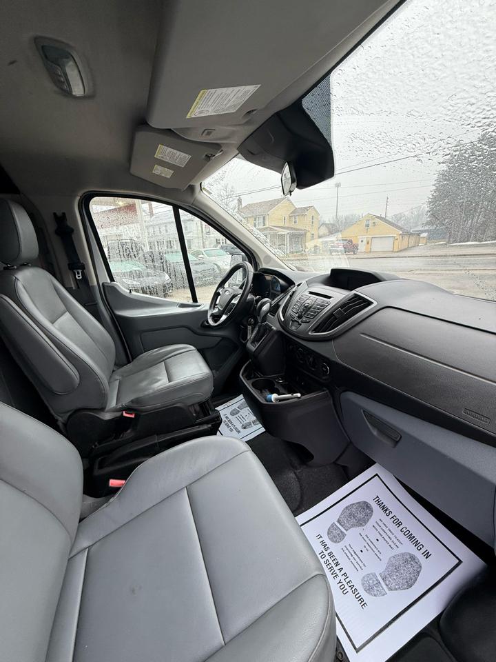 Ford Transit Cargo Van T-150 130" Low Rf 8600 GVWR Swing-Out RH Dr 2015