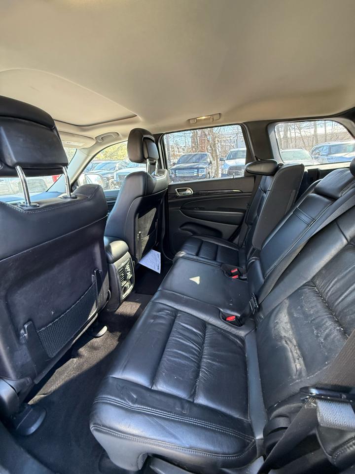 Jeep Grand Cherokee 4WD 4dr Laredo 2011