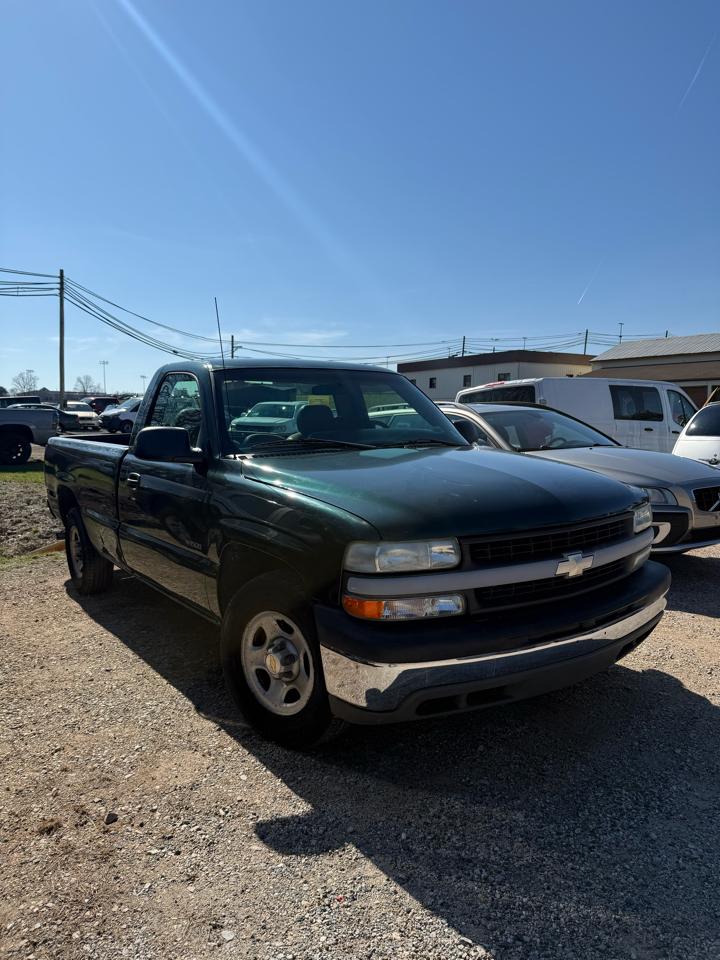 Chevrolet Silverado 1500 Reg Cab 133.0" WB Commercial 2002