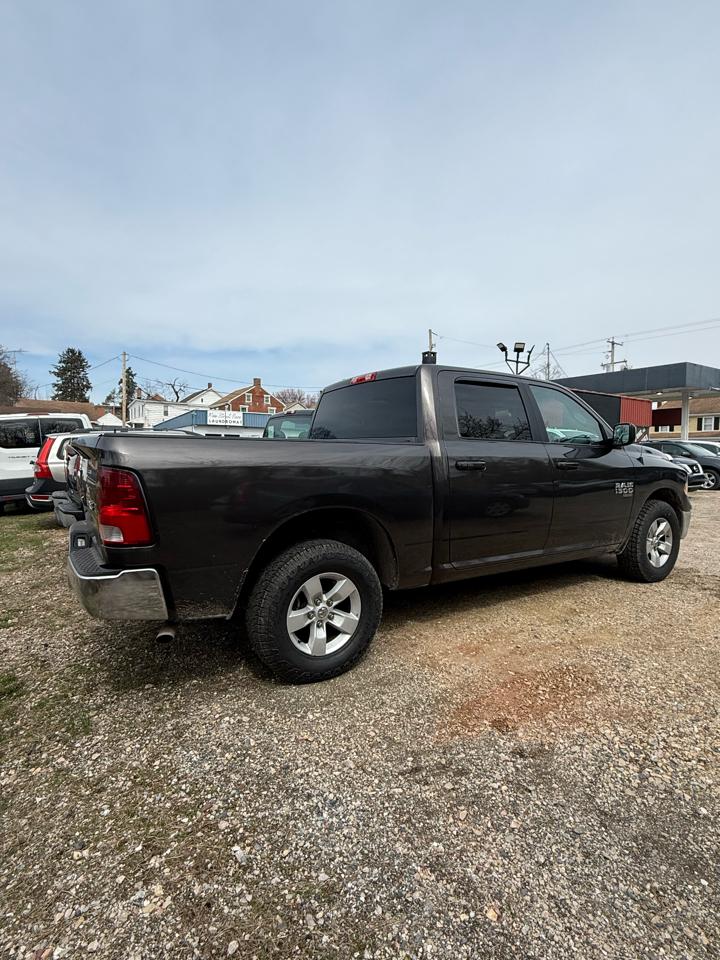 RAM 1500 Classic Warlock 4x4 Crew Cab 5'7" Box 2021