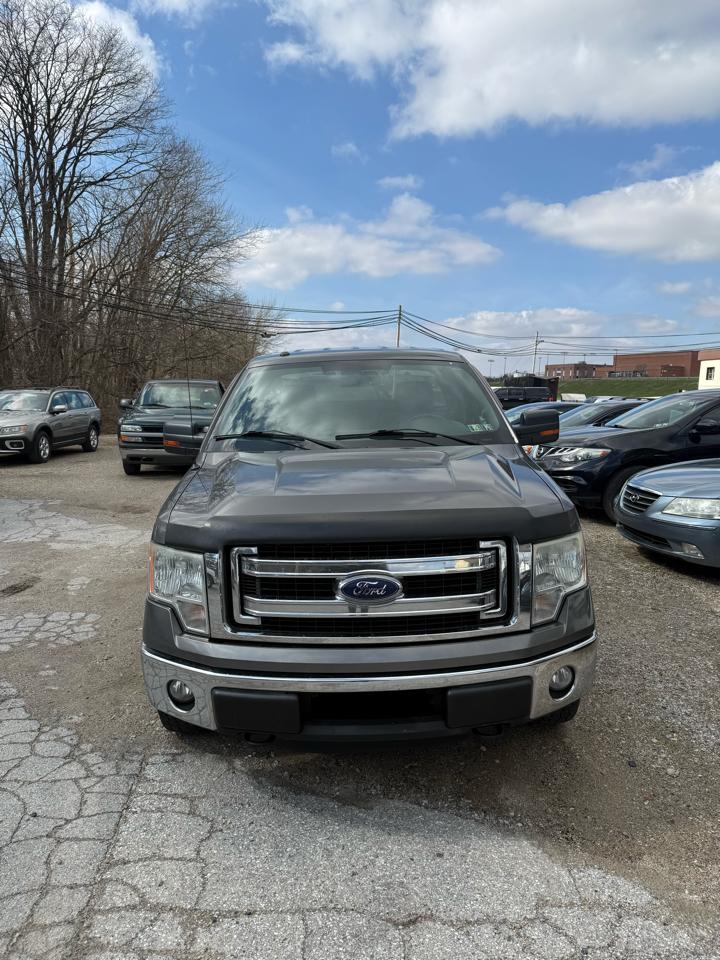 Ford F-150 4WD Reg Cab 145" XLT 2013