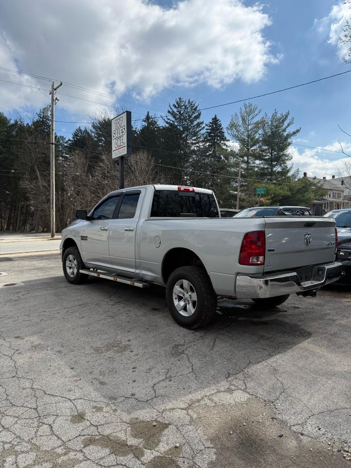 RAM 1500 SLT 4x4 Quad Cab 6'4" Box 2017