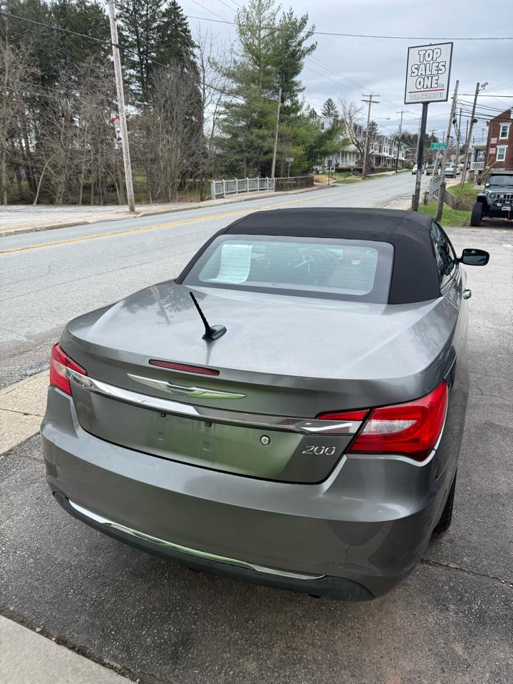 Chrysler 200 2dr Conv Touring 2012