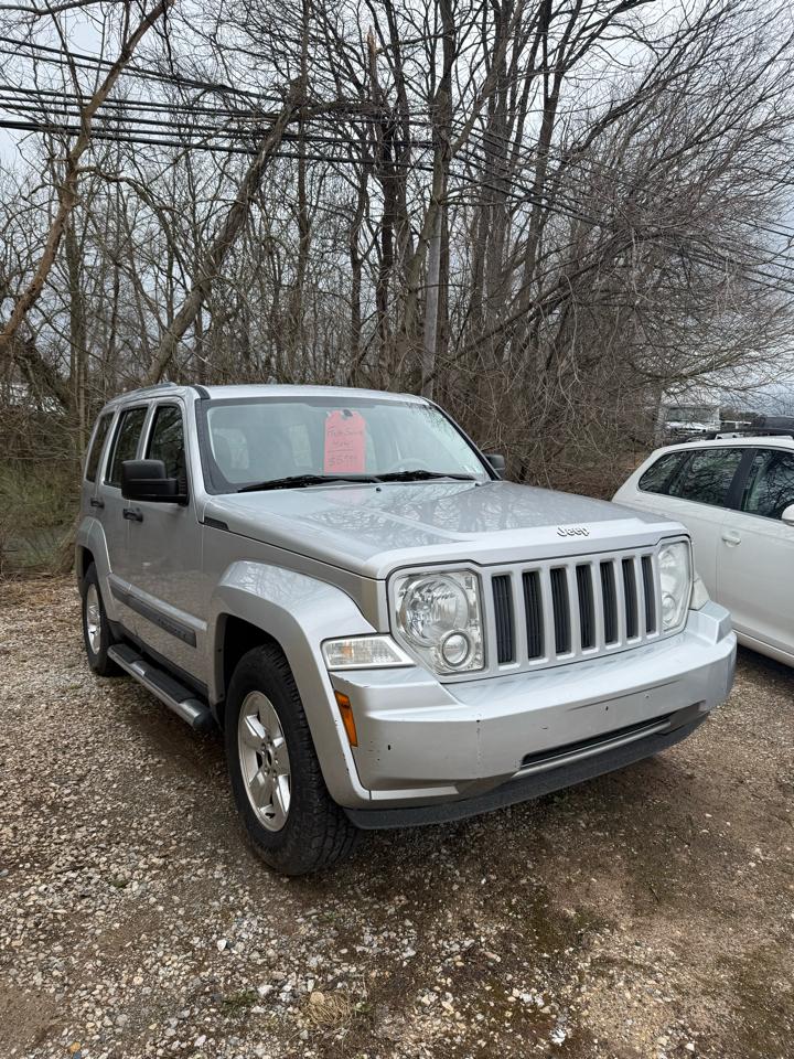 Jeep Liberty 4WD 4dr Sport 2012