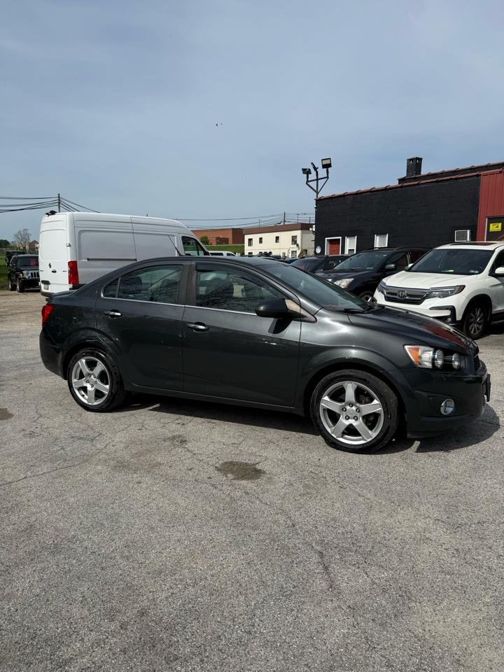 Chevrolet Sonic 4dr Sdn Auto LTZ 2014