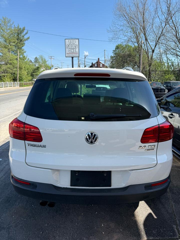 Volkswagen Tiguan 4WD 4dr Auto SE w/Sunroof & Nav 2013