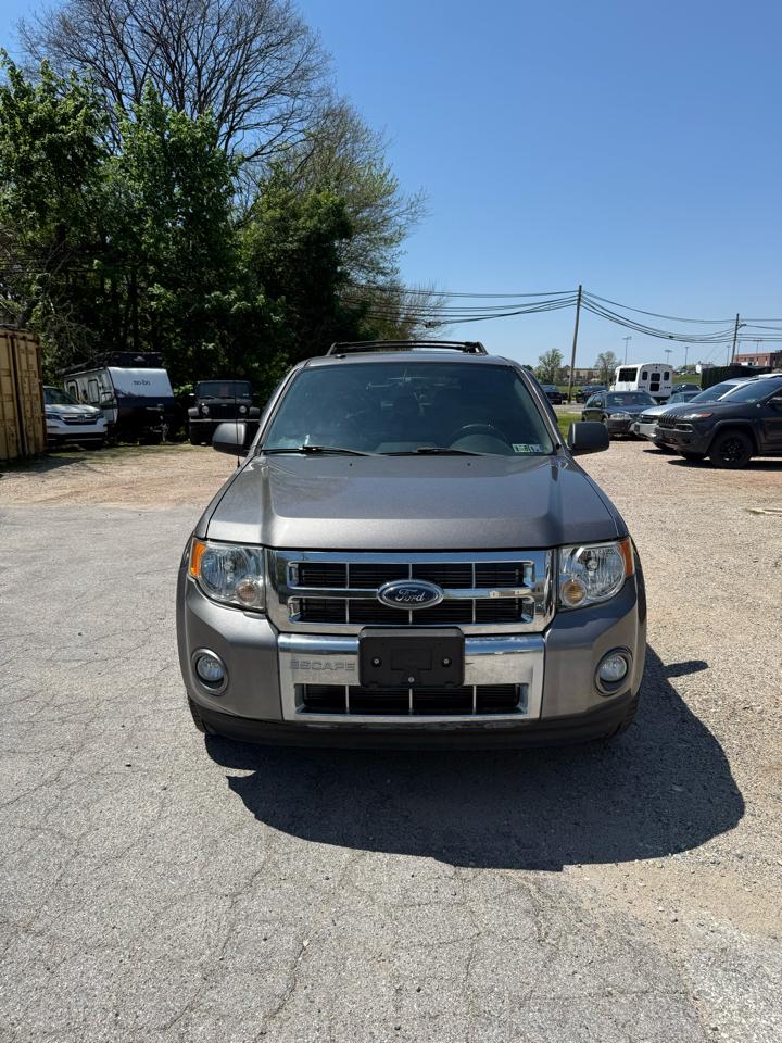 Ford Escape 4WD 4dr XLT 2010