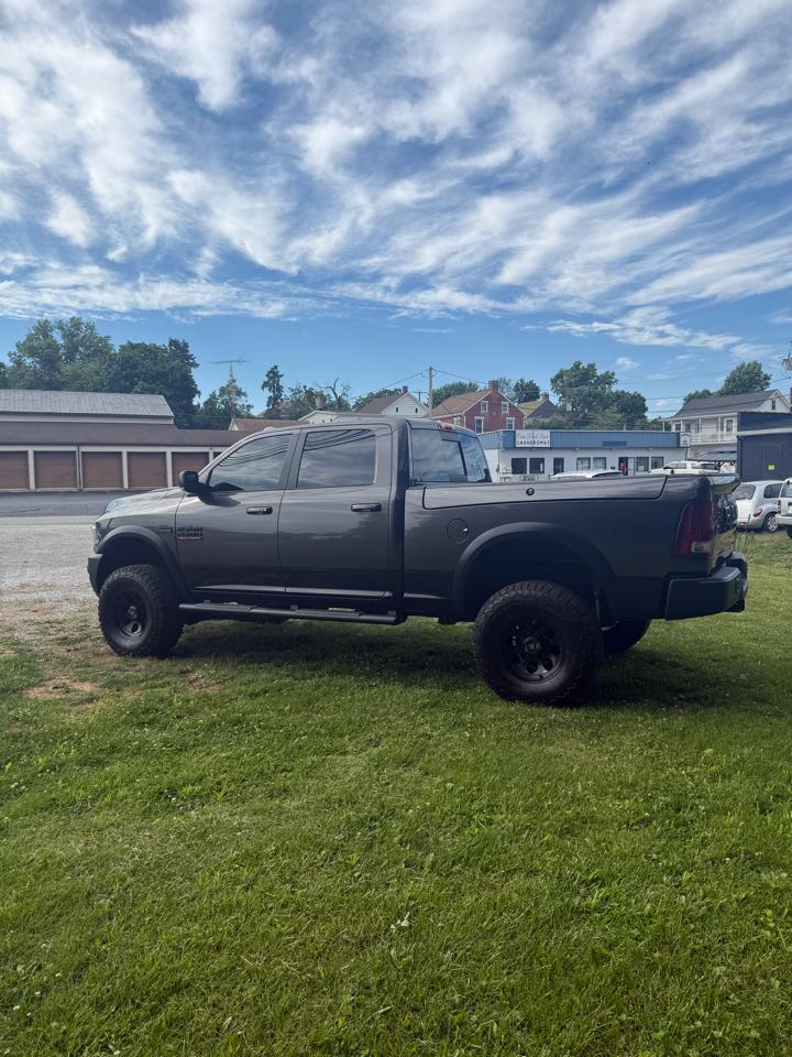RAM 2500 Power Wagon 4x4 Crew Cab 6'4" Box 2017