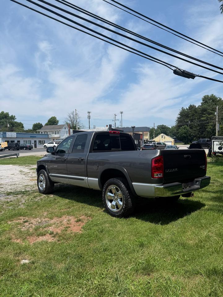 Dodge Ram 1500 Laramie Quad Cab Long Bed 4WD 2004