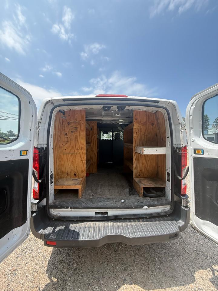 Ford Transit 150 Van Low Roof 60/40 Pass. 130-in. WB 2015