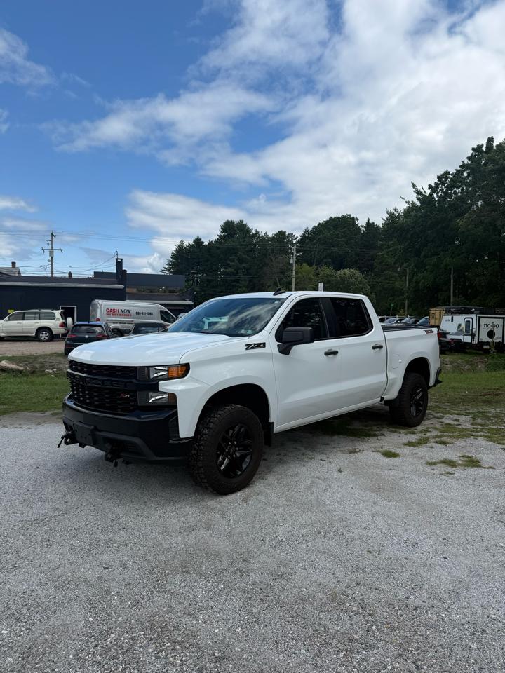 Chevrolet Silverado 1500 Limited Custom Trail Boss Crew Cab Short Box 4WD 2022