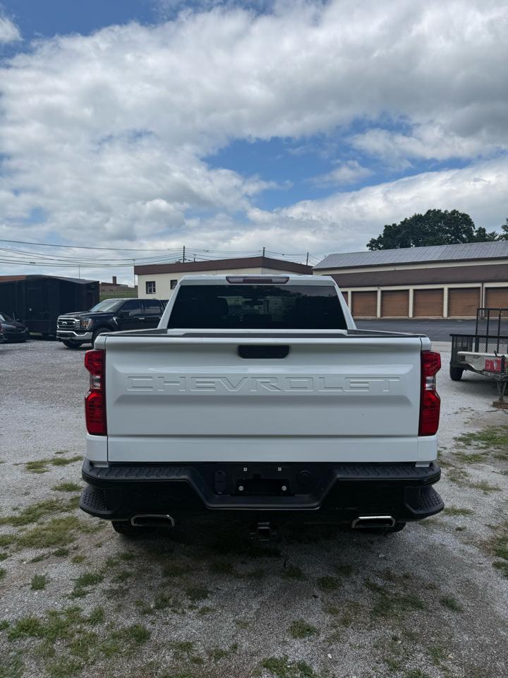 Chevrolet Silverado 1500 Limited Custom Trail Boss Crew Cab Short Box 4WD 2022