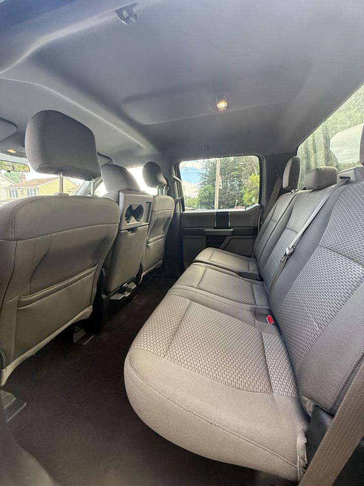Ford F-150 XL SuperCrew 5.5-ft. Bed 4WD 2015