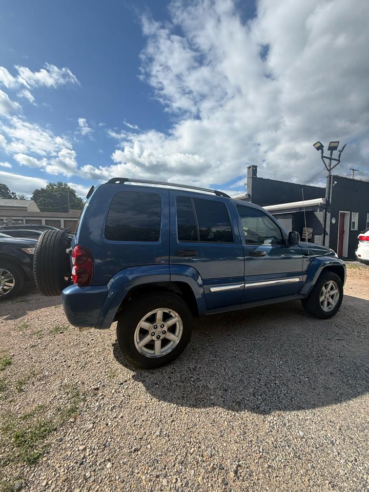 Jeep Liberty Limited 4WD 2005