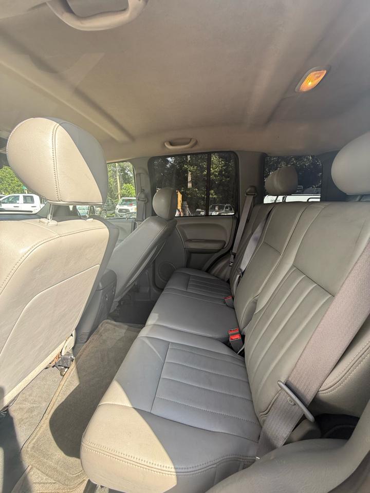 Jeep Liberty Limited 4WD 2005