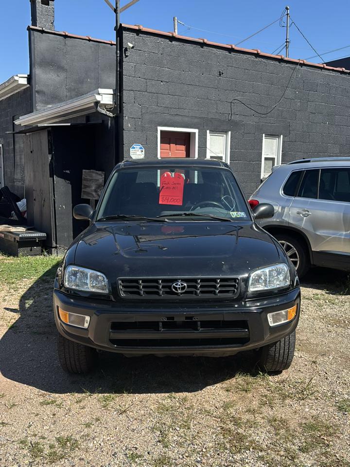 Toyota RAV4 4-Door 4WD 1999