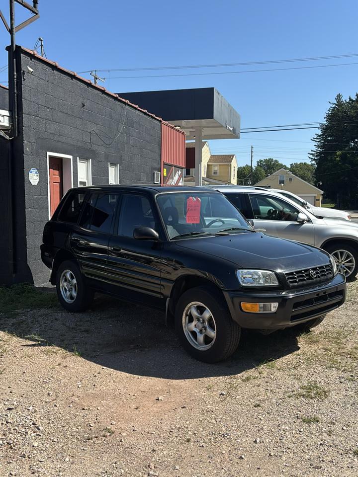 Toyota RAV4 4-Door 4WD 1999