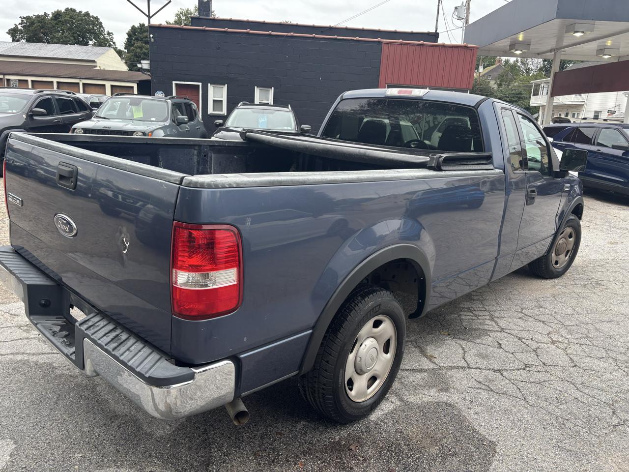 Ford F-150 XLT Long Bed 2WD 2004