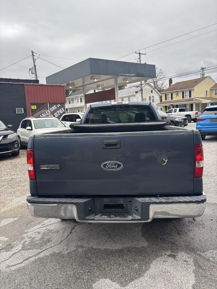 Ford F-150 XLT Long Bed 2WD 2004