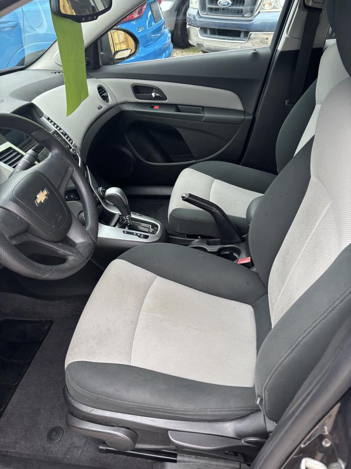 Chevrolet Cruze 2LS 2011