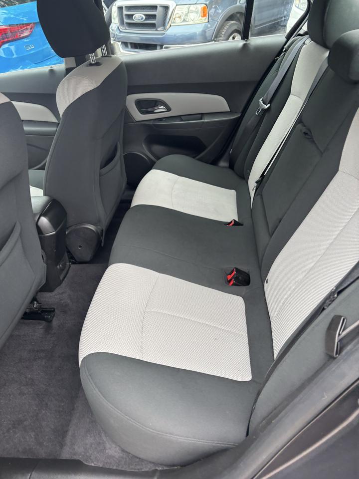 Chevrolet Cruze 2LS 2011