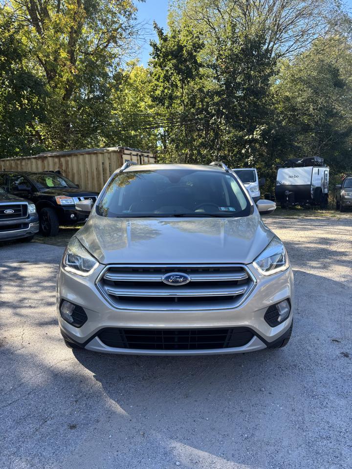 Ford Escape Titanium 4WD 2017