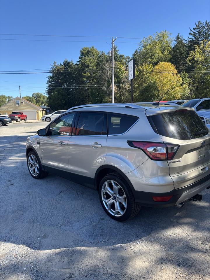 Ford Escape Titanium 4WD 2017