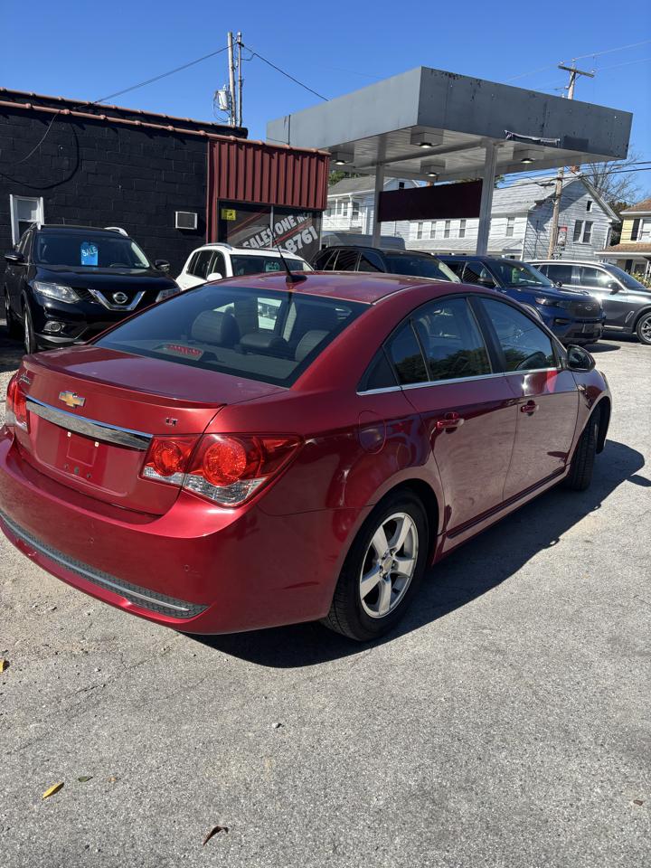 Chevrolet Cruze 2LT 2011