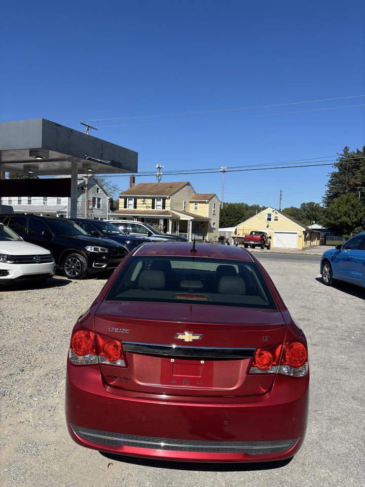 Chevrolet Cruze 2LT 2011