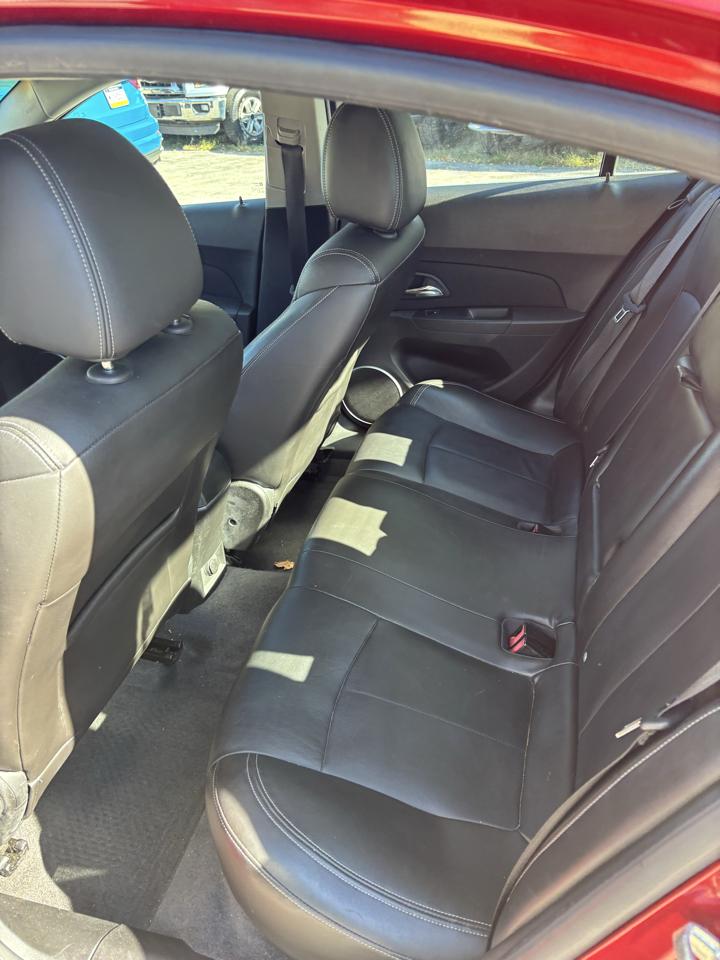 Chevrolet Cruze 2LT 2011
